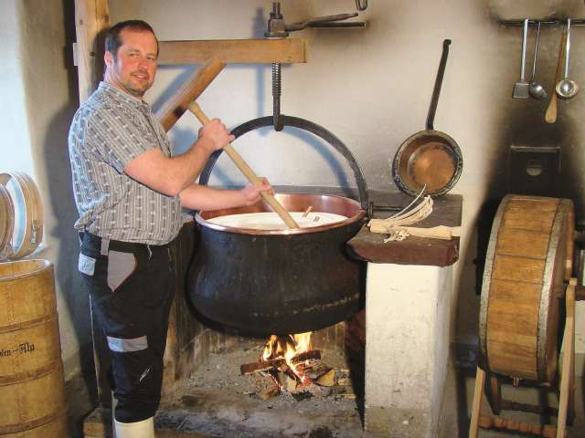 Brauchtumskäserei Alp Tannenboden