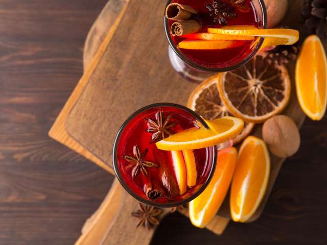 Glühweinfahrt mit Fondue im sagisteg